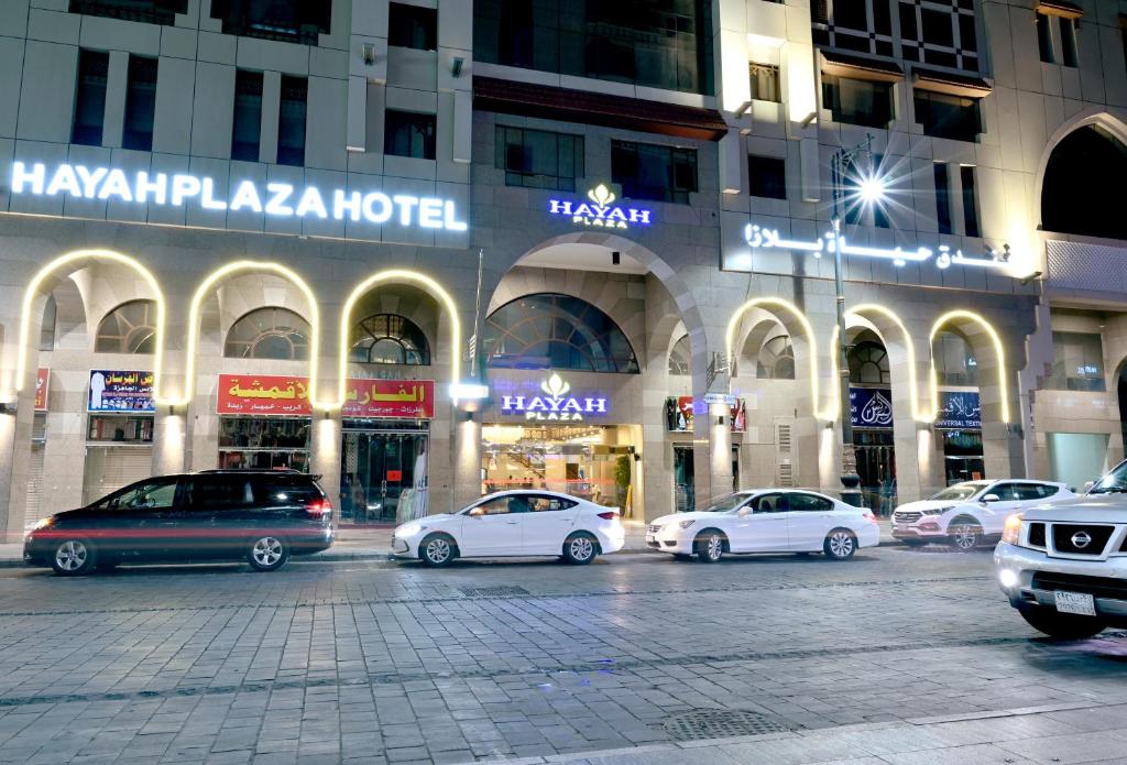 madina-hotel-image
